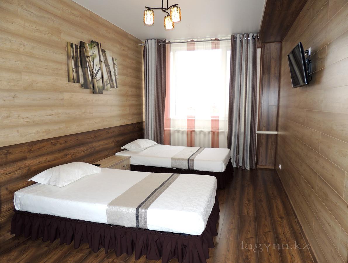 Laguna Hotell Qostanaj Exteriör bild