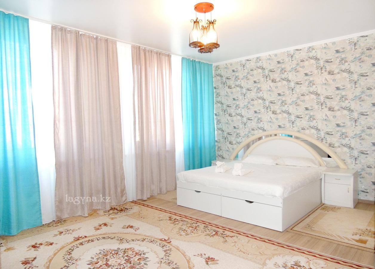 Laguna Hotell Qostanaj Exteriör bild