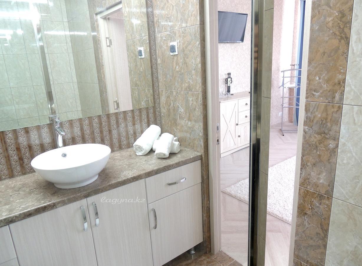 Laguna Hotell Qostanaj Rum bild