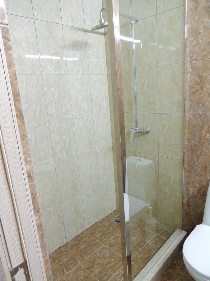 Laguna Hotell Qostanaj Exteriör bild